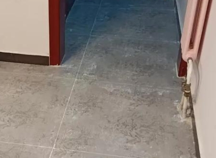 小店瓷砖空鼓维修公司分享下小店地砖空鼓了怎么办